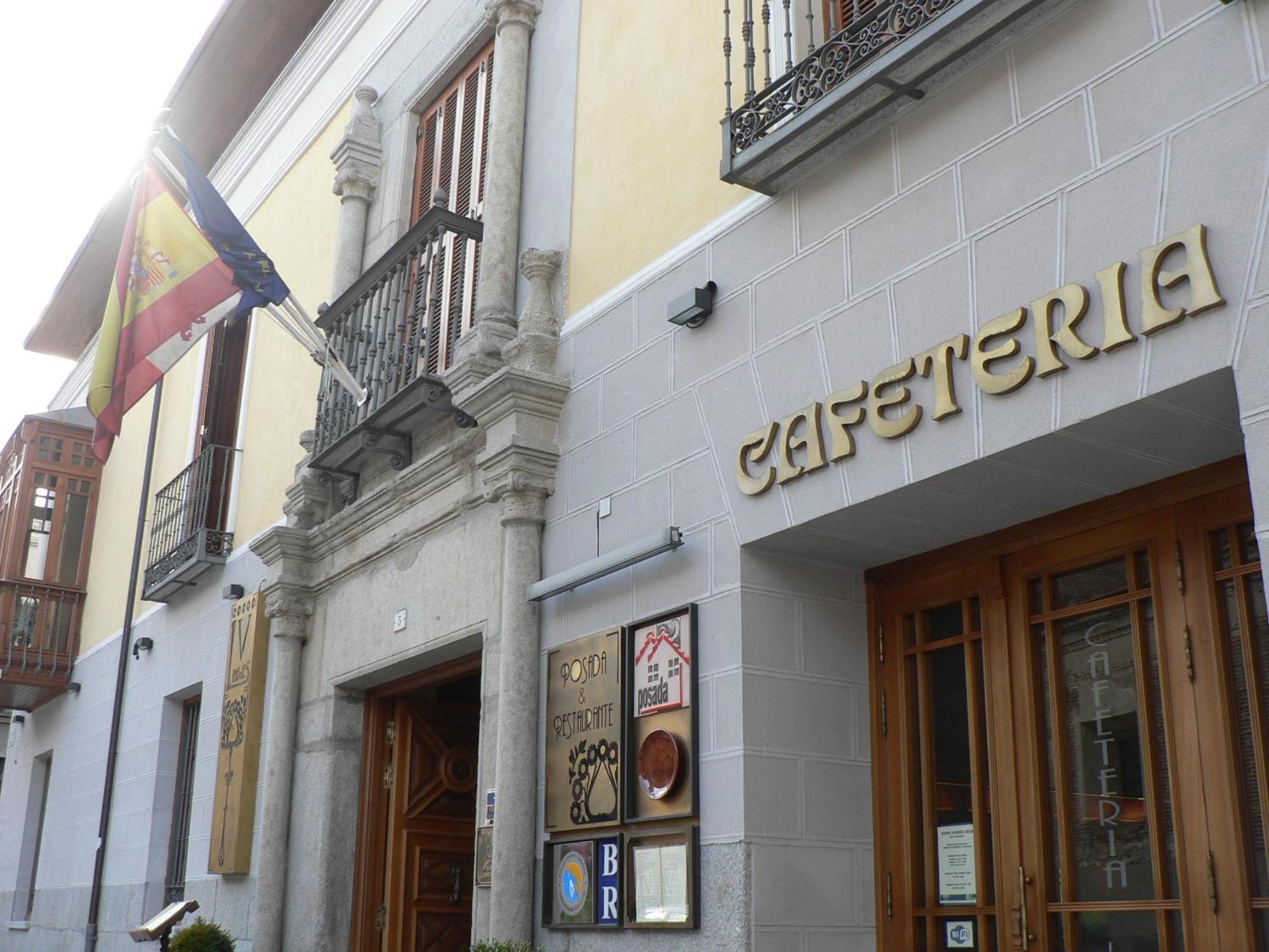 Posada Real Los Cinco Linajes Arevalo Exterior photo